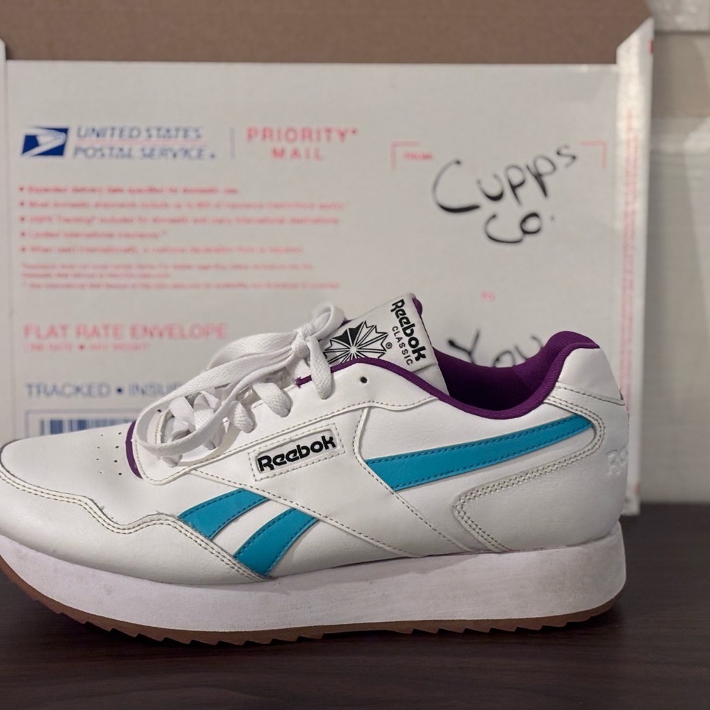 Reebok Classic Glide women’s shoe 9.5